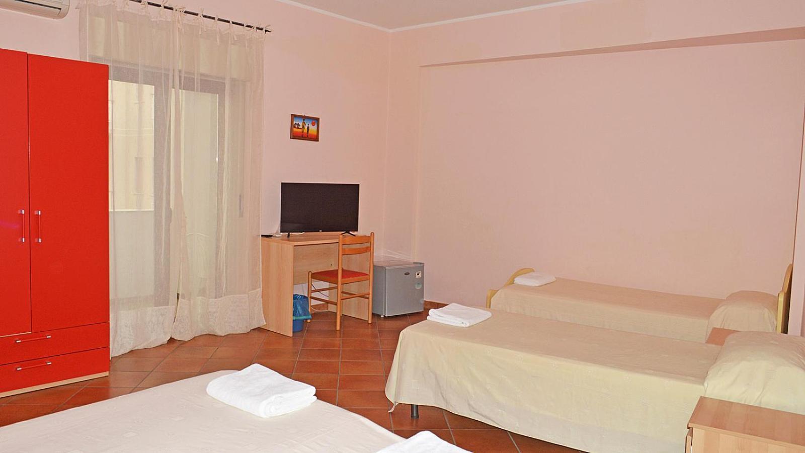 Splash'S Rooms Spadafora Zewnętrze zdjęcie
