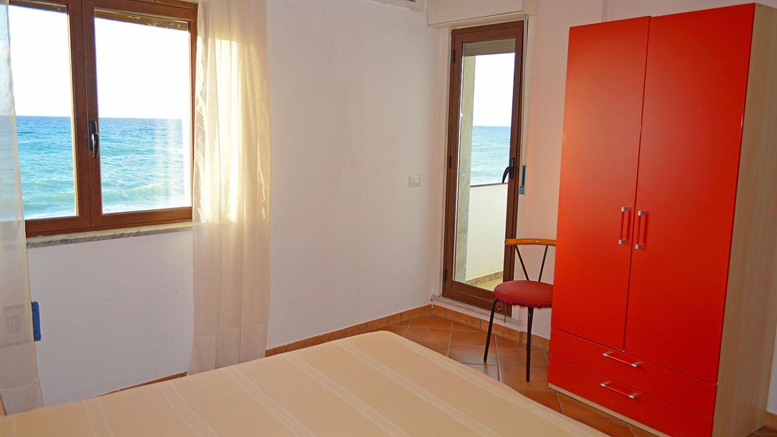 Splash'S Rooms Spadafora Zewnętrze zdjęcie